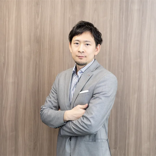岡田駿之（おかだたかゆき）